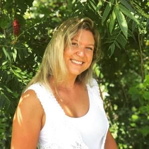 Meet your Posher, Sabrina